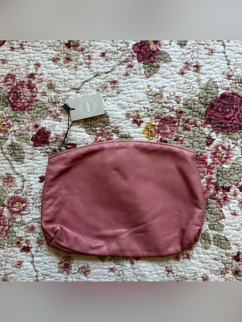 NWT Baggu Pink Leather Zip Pouch